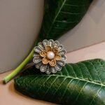 OXIDISED METAL FLOWER RING